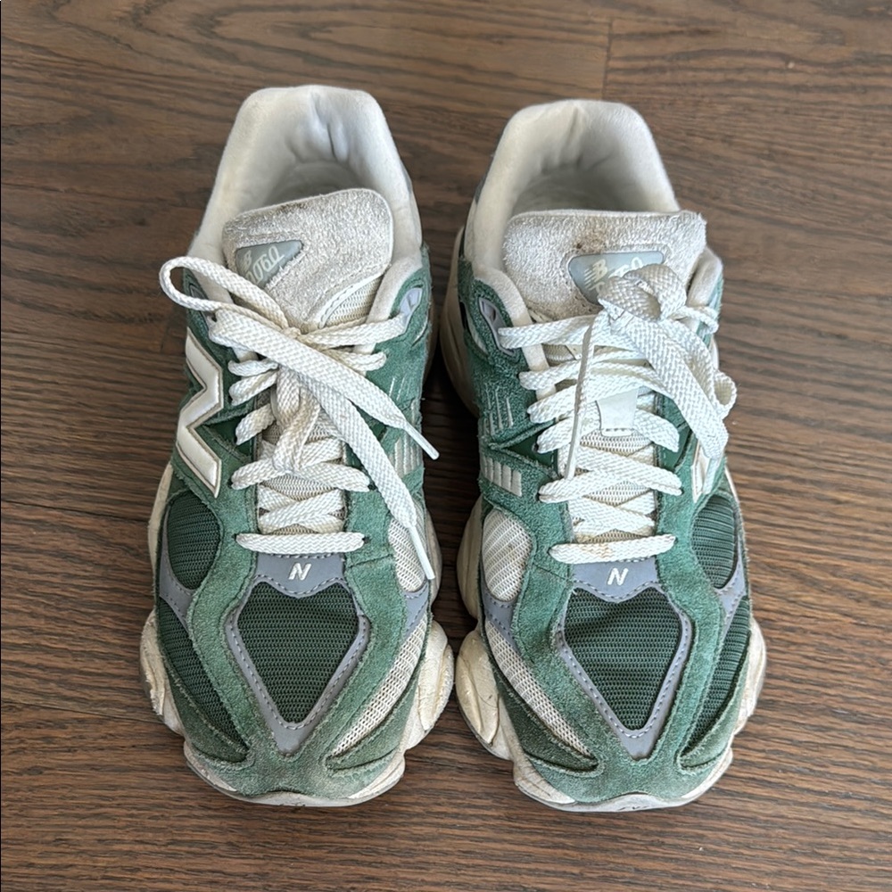 New Balance Green 9060
